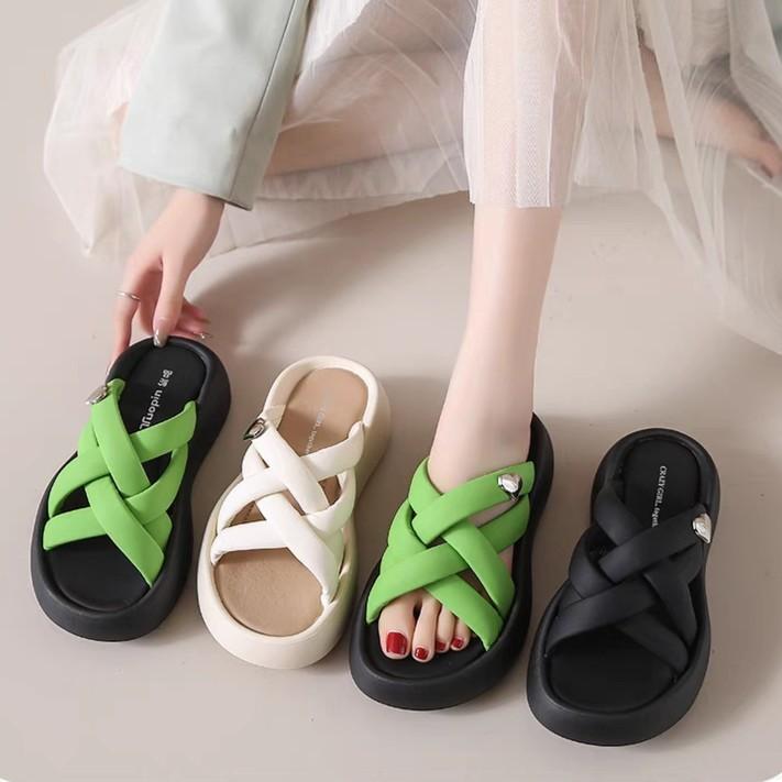 Thick Sole Fashion Casual Beach Sandals
