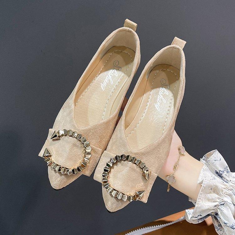 New Flat Casual Shoes Low Mouth Soft Sole Walking Shoes