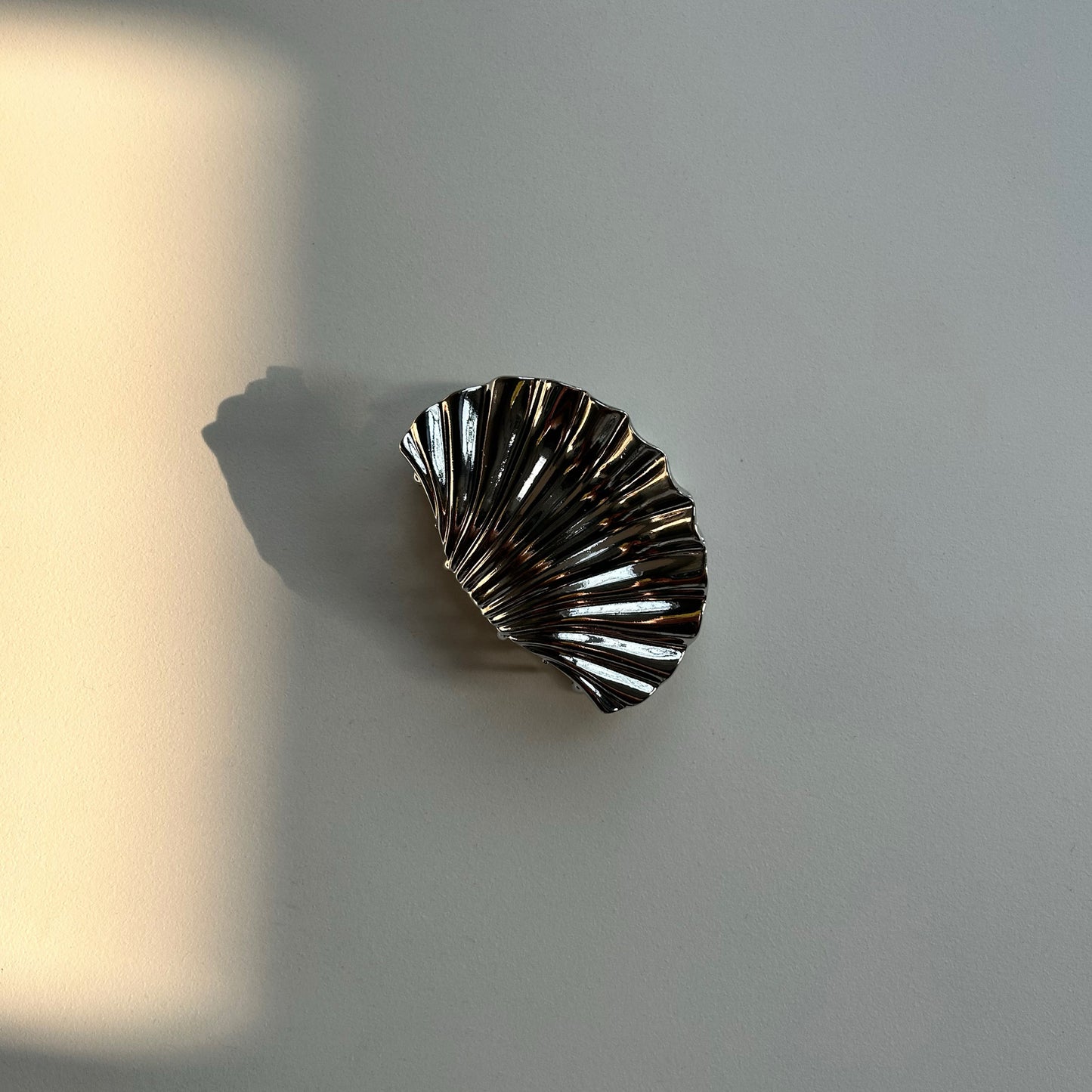 Chic Shell Hairpin