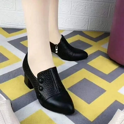 Women's Soft Soled Leather Shoes