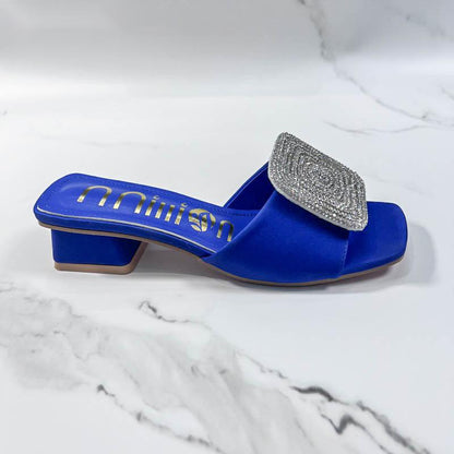 L40810 Rhinestone Flat Slippers