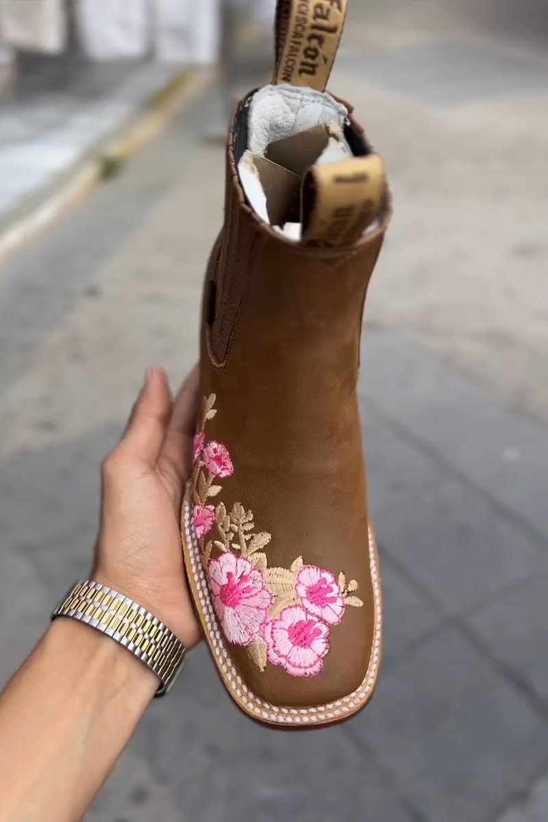 M9 Embroidered Flower Martin Boots