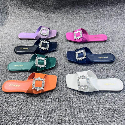 L4084 Rhinestone Flat Slippers