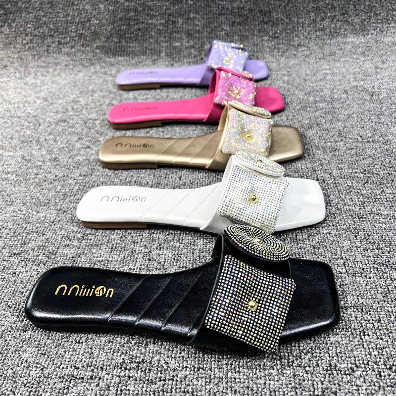 L40823 Rhinestone Flat Slippers