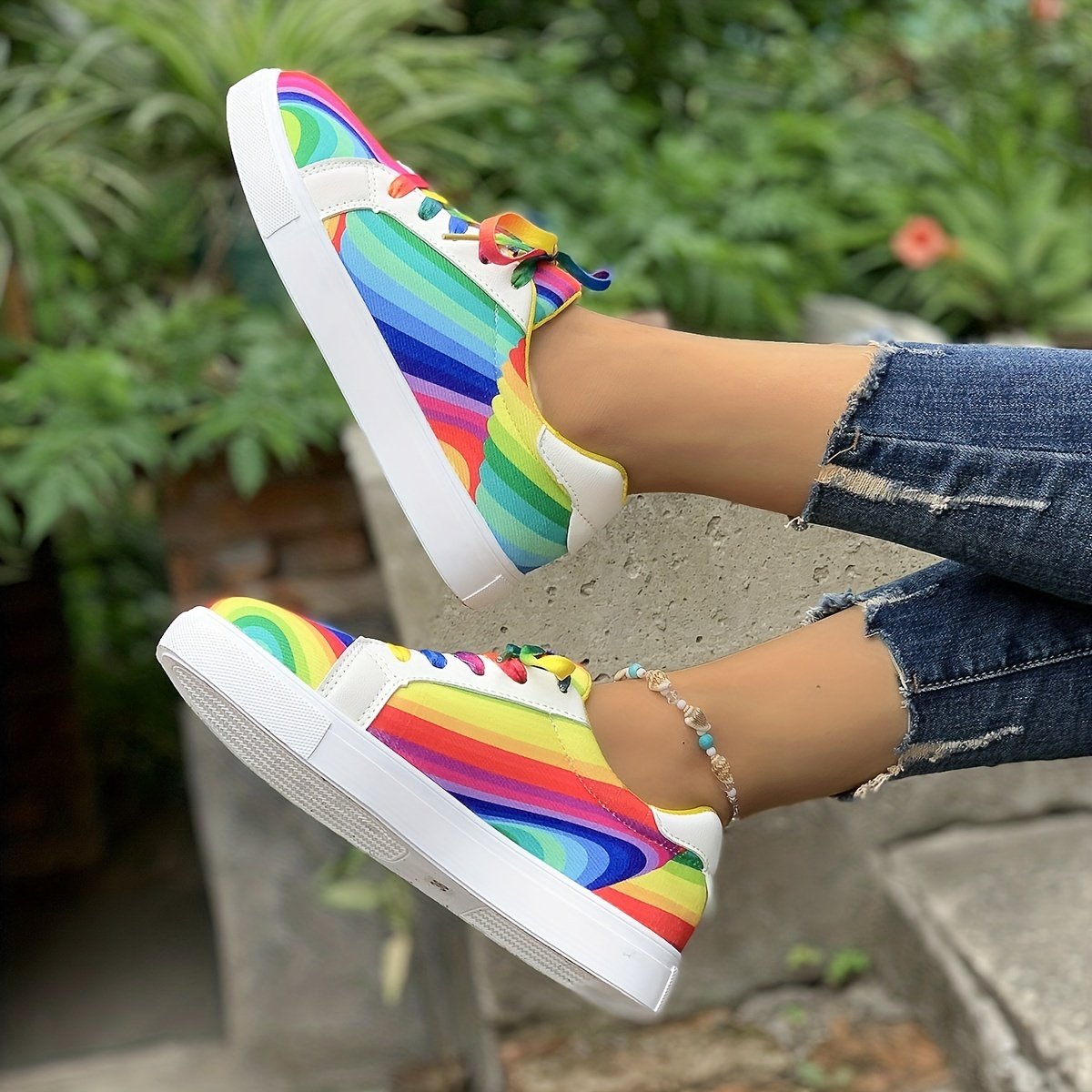 Women's Rainbow Printed Low Top Lace Up Sneakers