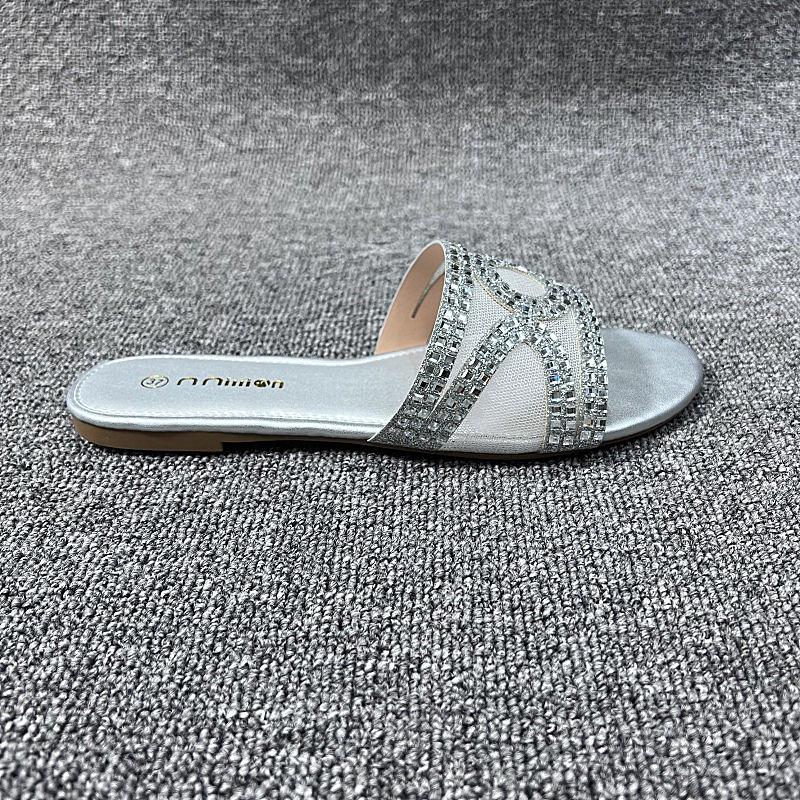 L40816 Rhinestone Flat Slippers