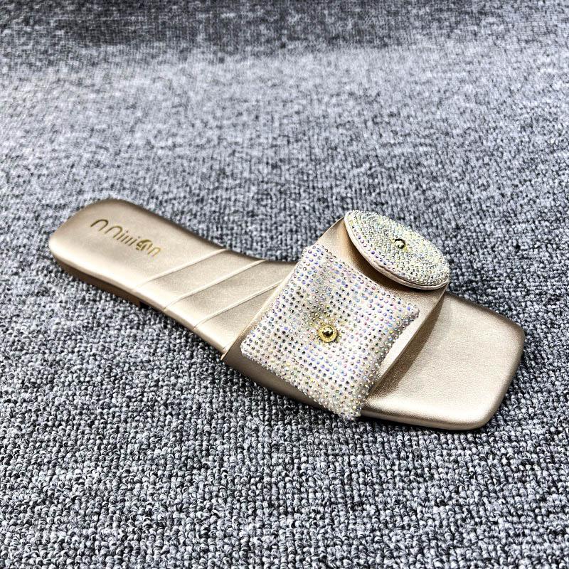 L40823 Rhinestone Flat Slippers