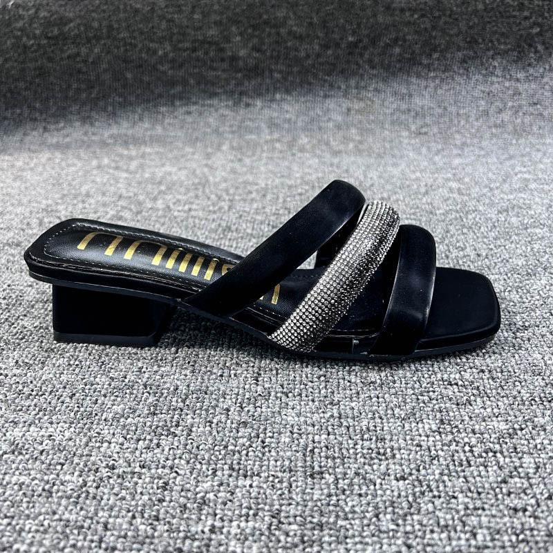 L40812 Rhinestone Flat Slippers