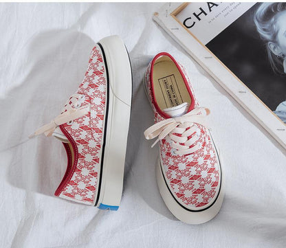 New Round Toe Canvas Lace-Up Leopard Low Top Casual Shoes