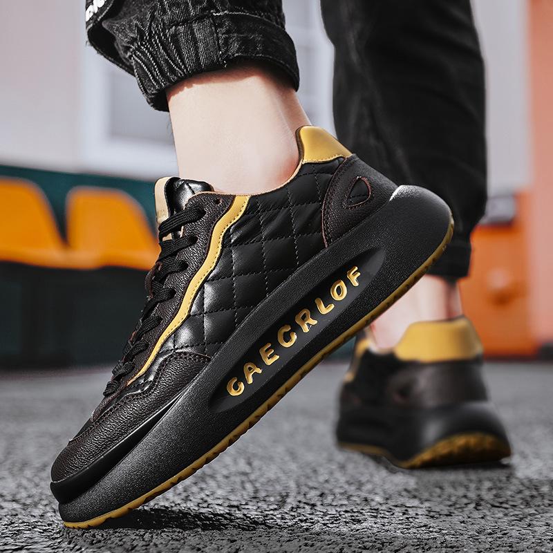 Men's Breathable Sports Non-slip Casual Shoes